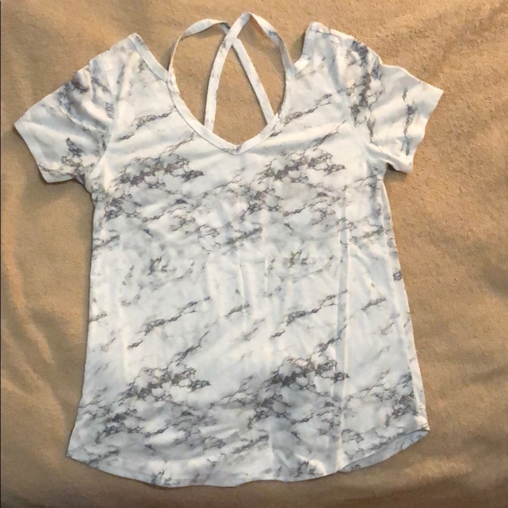 Grayson threads XS marble t-shirt